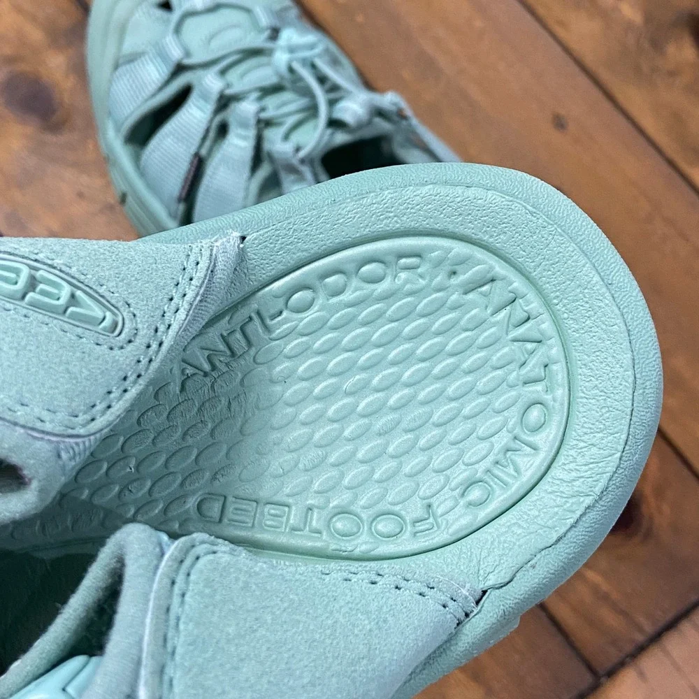 KEEN Newport H2 Mint Green Waterproof Sport Sandals Womens 10.5 Hiking 1010727 - Picture 9 of 11